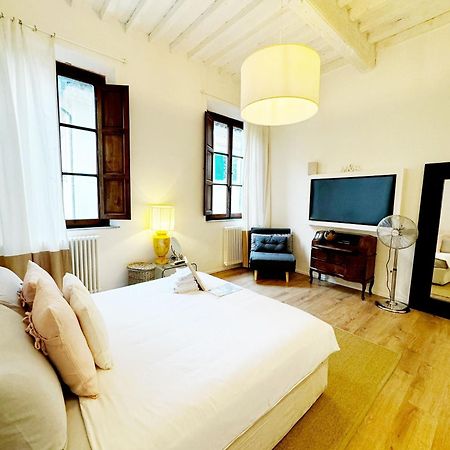 Boutique Room - Centro Storico 20 Min Da Firenze Empoli Esterno foto